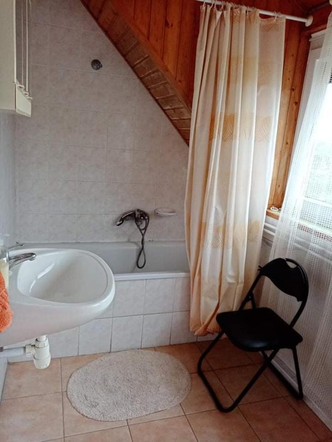Badacsonyi Magan Szallas Badacsonytomaj Exterior foto